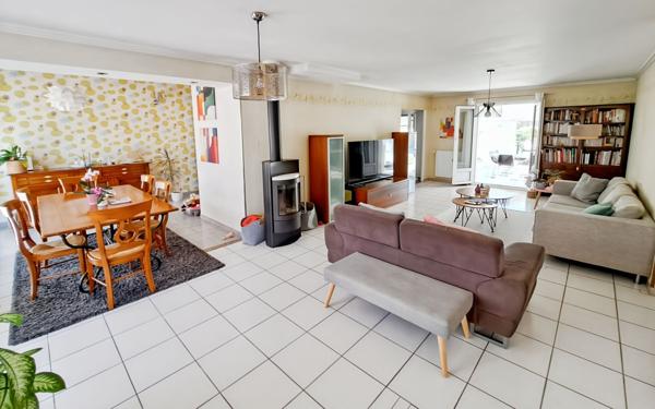 Maison à vendre    6 pièces •  Dompierre-sur-Mer