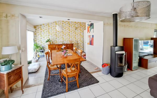 Maison à vendre    6 pièces •  Dompierre-sur-Mer