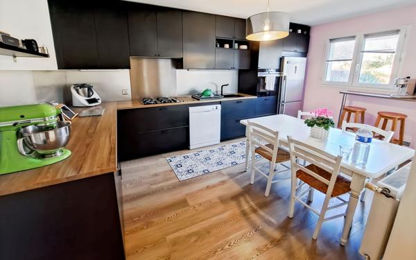 Maison à vendre    6 pièces •  Dompierre-sur-Mer