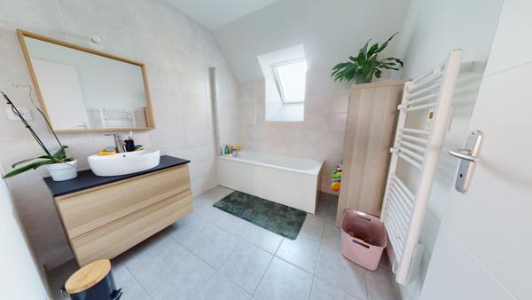 PAVILLON RECENT 85 M2 3 CHAMBRES - REVIERS