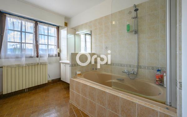 Maison à vendre    6 pièces •  Hazebrouck