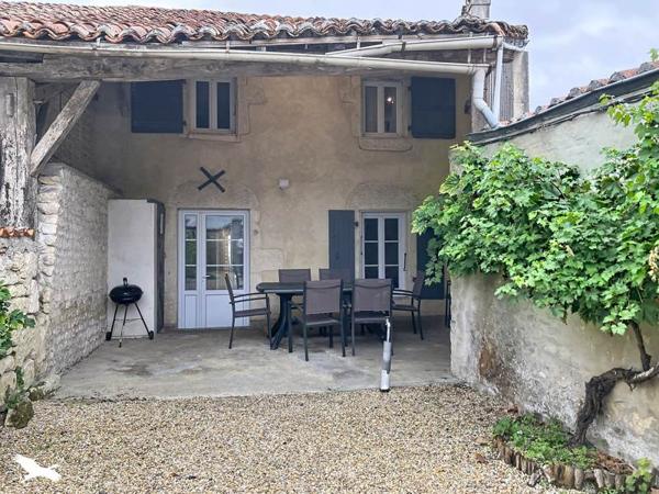 Maison 244 900 € Les Églises-d'Argenteuil 7 p 285 m² DPE D