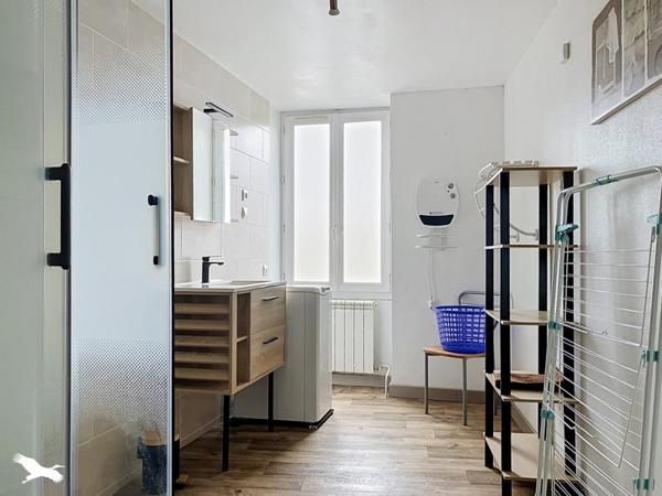 Maison 244 900 € Les Églises-d'Argenteuil 7 p 285 m² DPE D