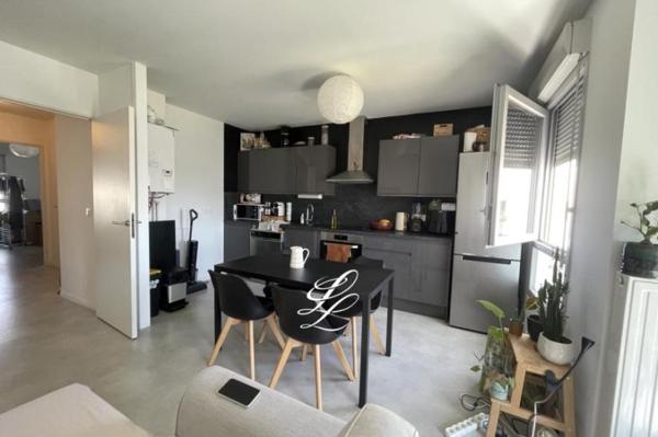 Location - Appartement 3 pièces 60 m 2 TOURS (37100)