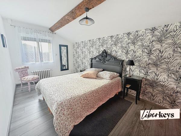 LONGERE DE CARACTÈRE RÉNOVÉE AVEC PRESTATIONS HAUT DE GAMME – 185 m² – ENVIRONNEMENT PRIVILÉGIÉ