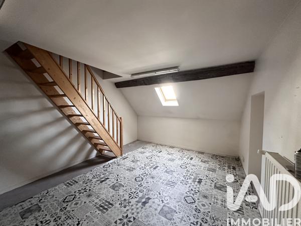 Immeuble à vendre 234 m² Trappes