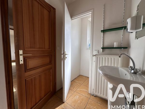 Immeuble à vendre 234 m² Trappes