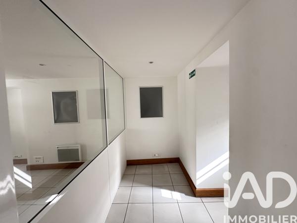 Immeuble à vendre 234 m² Trappes