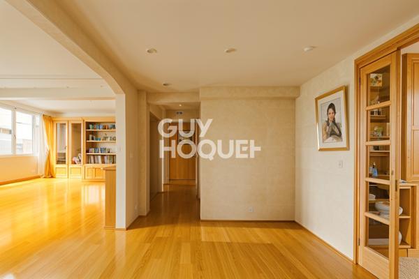 APPARTEMENT À VENDRE DE 4 PIÈCES DE 174,00 M²