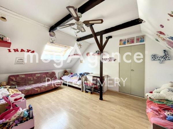 Maison à LA ROCHE-MABILE, 61420 - 4 pièces 77m²