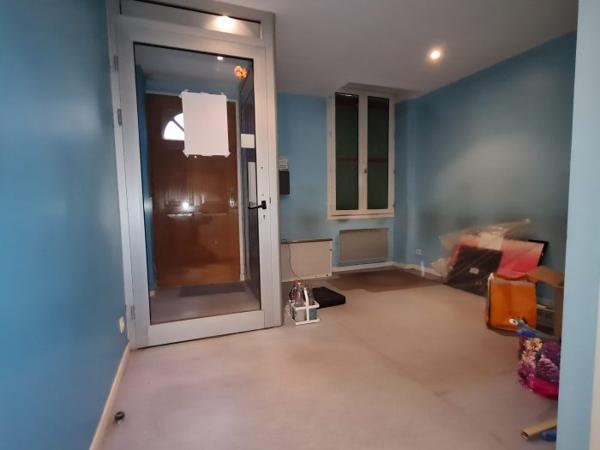 Immeuble Gonesse vieux pays 214 m²