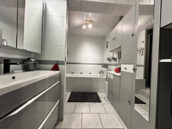 Maison à TREMBLAY LES VILLAGES (28170)