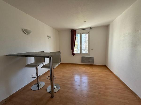 Appartement Bussy Saint Georges 1 pièce(s) 17.68 m2