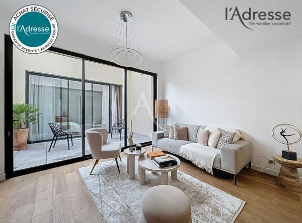 Suresnes République - Appartement d'architecte entièrement rénové - 3 pièces 64m² avec patio - CAVE