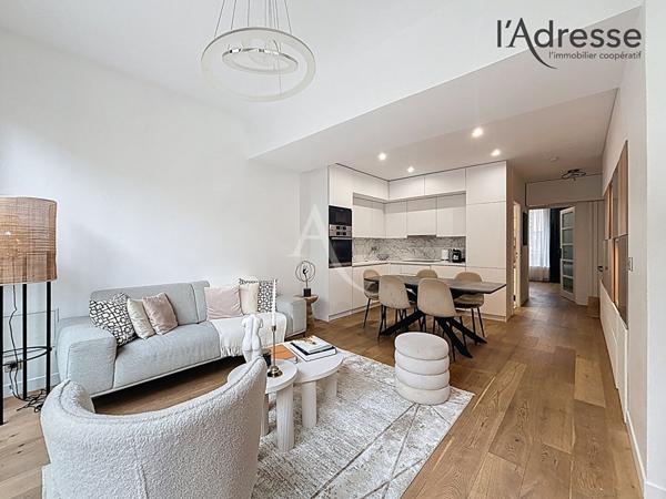 Suresnes République - Appartement d'architecte entièrement rénové - 3 pièces 64m² avec patio - CAVE