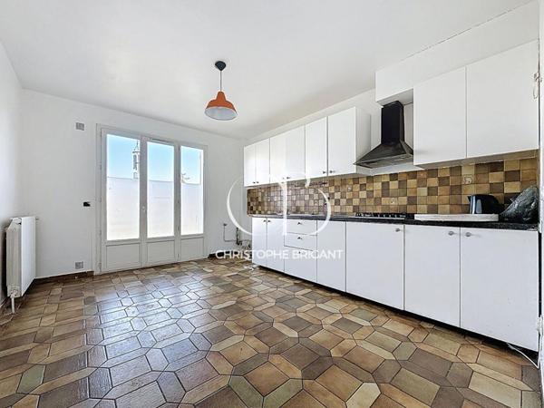 Maison Villejuif 10 pièce(s) 240 m2