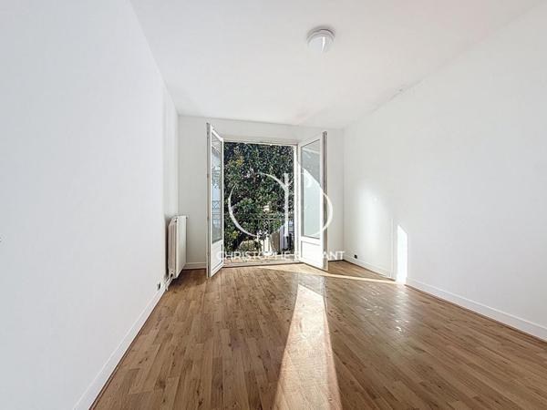 Maison Villejuif 10 pièce(s) 240 m2