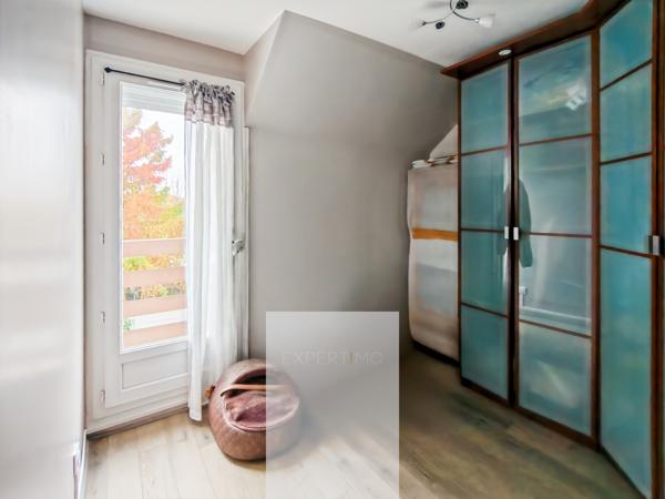 Émerainville (77184) 77184 - EMERAINVILLE - MAISON 7 PIÈCES - 115m² - ENTIÈREMENT RÉNOVÉE - 5 CHAMBRES