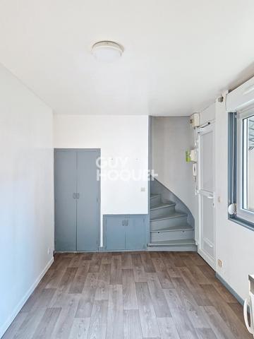 APPARTEMENT À LOUER DE 2 PIÈCES DE 36,00 M²