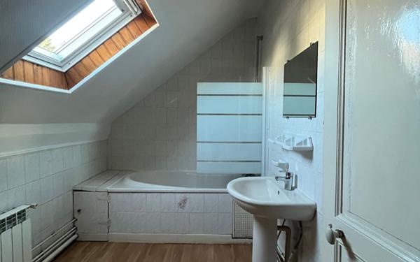 Maison à vendre    3 pièces • 75 m2 Compiègne