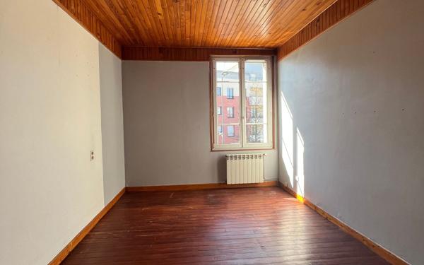 Maison à vendre    3 pièces • 75 m2 Compiègne