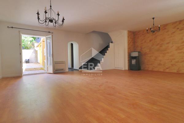 Maison individuelle 146 m² - Terrain 390 m² piscinable - 4 chambres - Jardin - Marseille 10ème