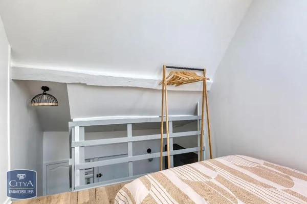 Appartement à louer 1 pièce 22.74m² Corbeil-Essonnes (91100)