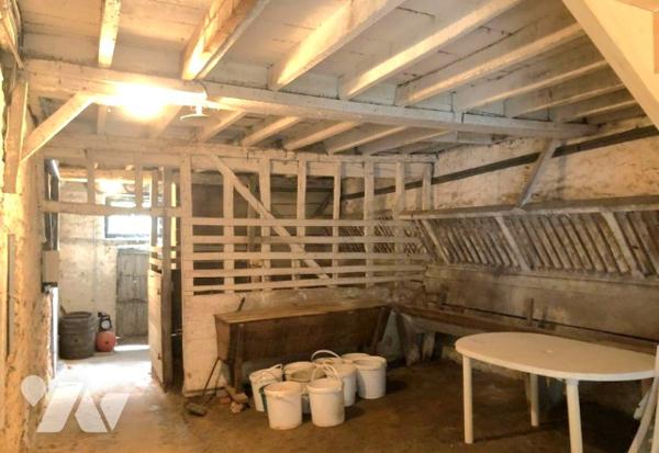 PROPRIETE 5 CHAMBRES AVEC VERANDA, JARDIN CLOS ET DEPENDANCES