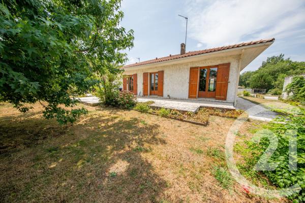 Maison à vendre  6 pièces - 165,68 m 2   ST MEDARD EN JALLES  - 33