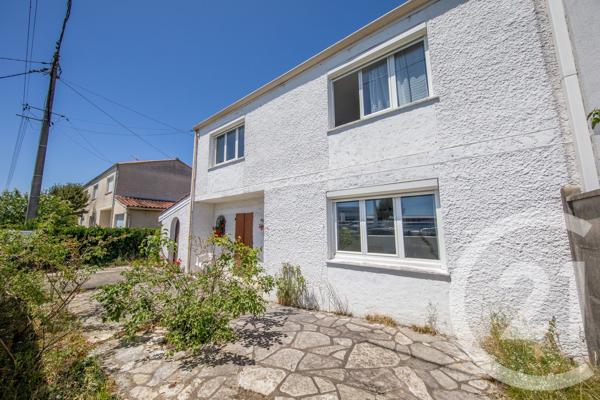 Maison à vendre  6 pièces - 165,68 m 2   ST MEDARD EN JALLES  - 33