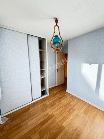 Maison 4 pièce(s) 80 m2