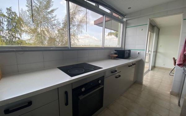 Appartement à louer    3 pièces • 58,34 m2 Fort-de-France