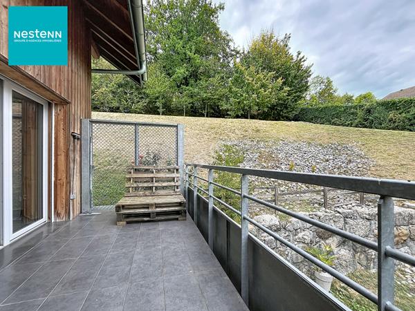 SILLINGY _ Appartement 3 pièces en duplex, de 62,75 m² au sol, avec terrasse et 2 places de parking, à louer