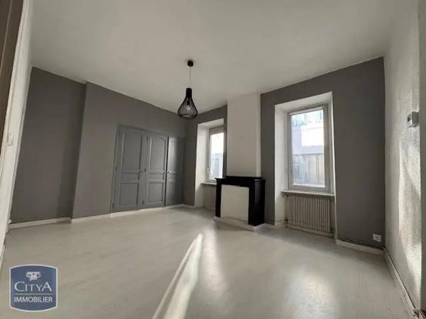 Appartement à louer 3 pièces 77.1m² Carcassonne (11000)