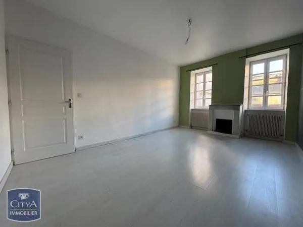 Appartement à louer 3 pièces 77.1m² Carcassonne (11000)