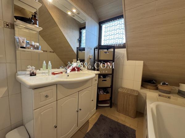 3%COM Charmante maison avec 3 chambres - jardin et dépendance Schweighouse-sur-Moder (67590)