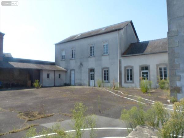 Immeuble à vendre à Mayenne en Mayenne (53100), ref : 53075-FC 111