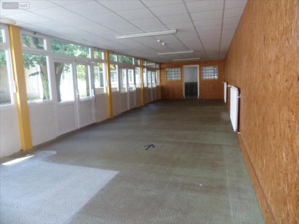 Immeuble à vendre à Mayenne en Mayenne (53100), ref : 53075-FC 111