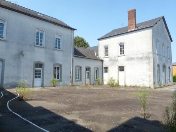 Immeuble à vendre à Mayenne en Mayenne (53100), ref : 53075-FC 111
