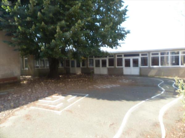 Immeuble à vendre à Mayenne en Mayenne (53100), ref : 53075-FC 111