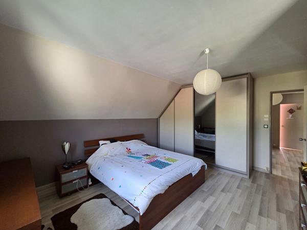 Maison à vendre à Saint-Saturnin : 4 chambres, grand jardin, idéale pour une famille