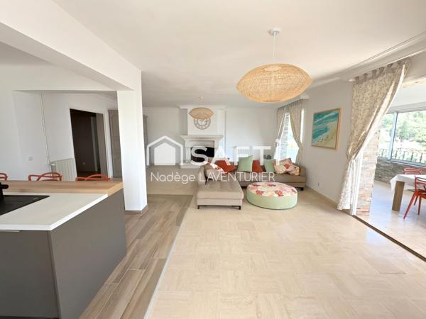 Cargèse – Maison vue mer, 3 appartements classés