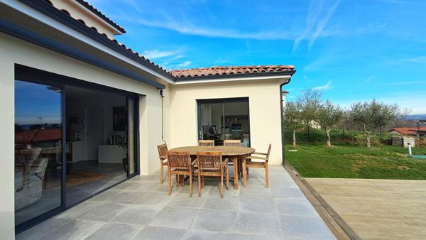 Maison Castanet Tolosan 5 pièce(s) 179.38 m2