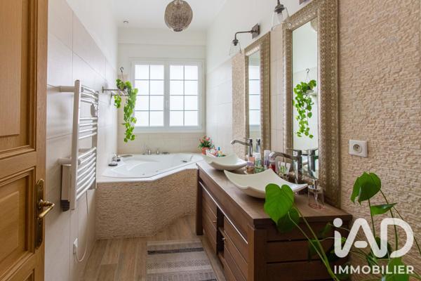 Maison à vendre 7 pièces 200 m² Cestas