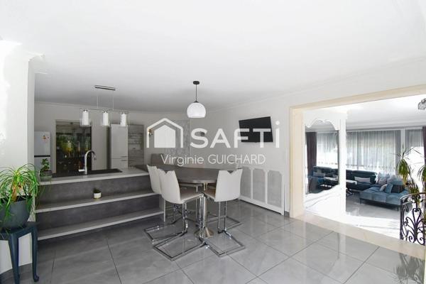 Maison d'architecte 350 m² à DIGNE LES BAINS