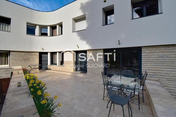 Maison d'architecte 350 m² à DIGNE LES BAINS