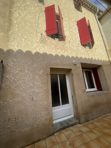 Maison de village de type 5 avec cour Bram (11150)