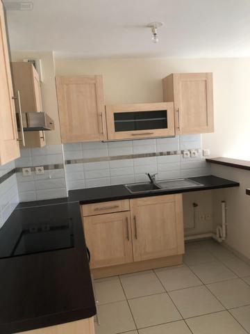 Appartement à louer à Déville-lès-Rouen en Seine-Maritime (76250), ref : L4