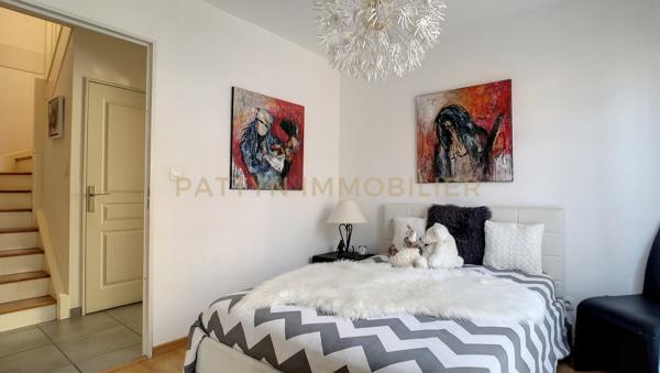 Saint-Romain-au-Mont-d'Or (69270) Duplex lumineux avec 48 m² d’extérieurs – esprit maison sur les hauteurs de Collonges-au-Mont-d’Or