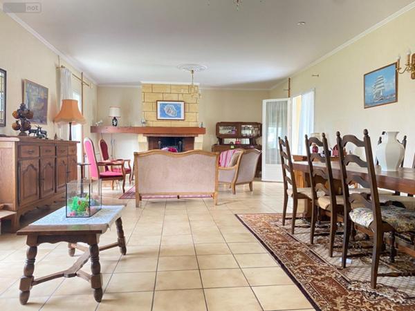 Maison individuelle à vendre à Vayres en Gironde (33870), ref : 11633/485